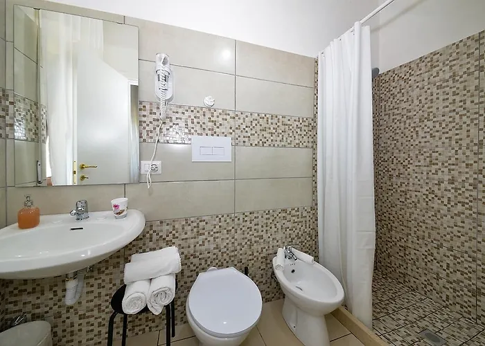 מלון Pacifica 3*