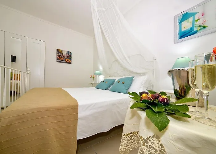 מלון Pacifica 3*